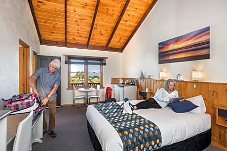 Queen Room with Sea View