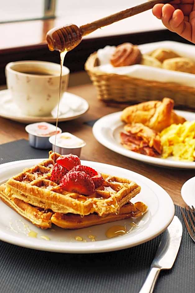 Hotel Estelar Miraflores