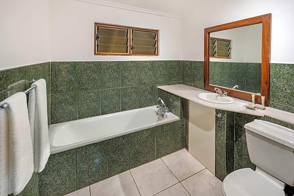 Protea Hotel Lusaka Safari Lodge