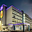 Super 8 by Wyndham Laredo