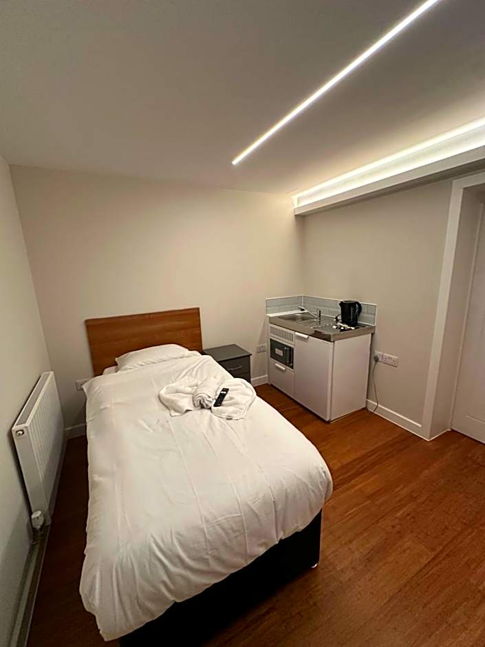 Photo 1 of 3 of Single Room