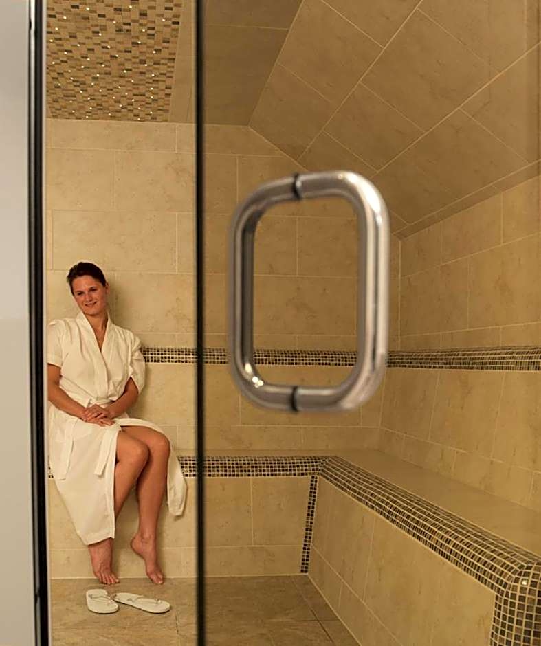 The Bridge Hotel and Spa