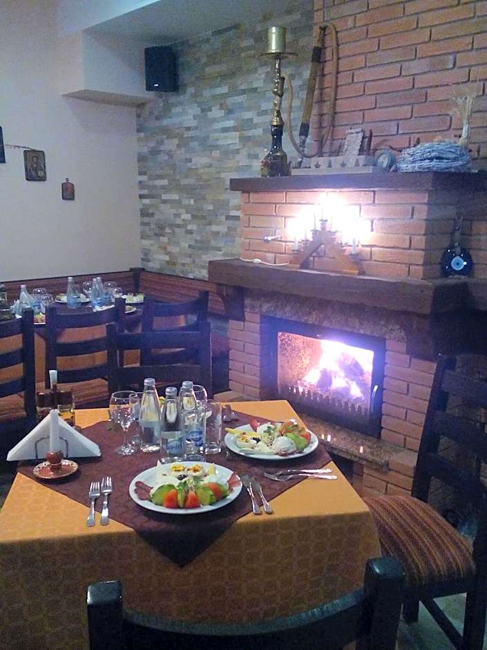 Family Hotel Chiflik Hills