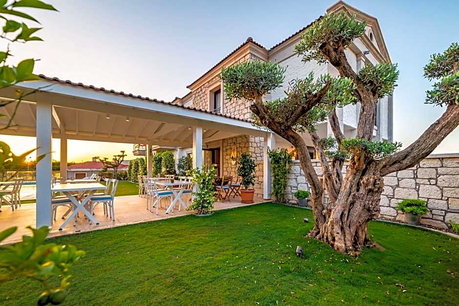 CEMAL ALACATI BUTIK HOTEL
