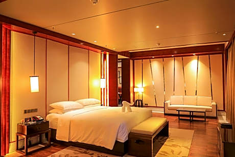 Chairman Suite