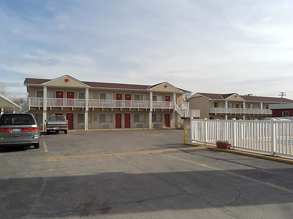 Knights Inn Ottawa