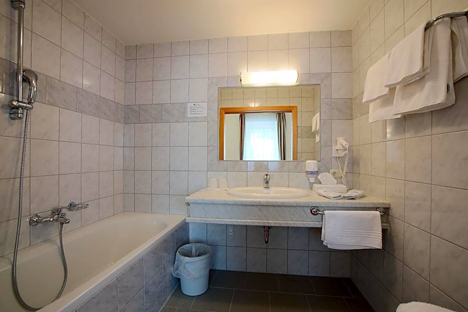 AKTIVHOTEL Weisser Hirsch