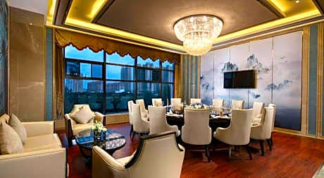 Ramada by Wyndham Wuhan Dongxihu