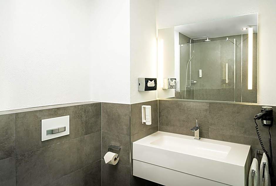 elaya hotel hannover city, Trademark by Wyndham