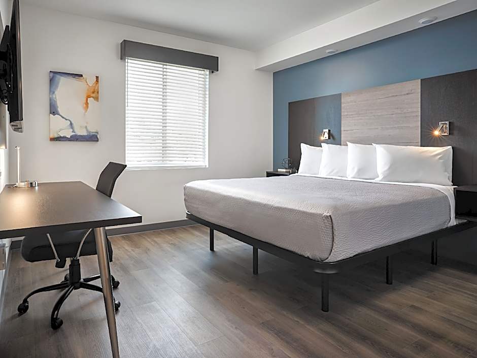 stayAPT Suites San Antonio-Lackland