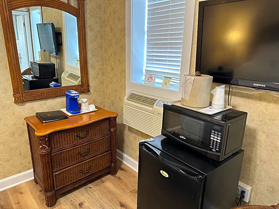 Island House Historic Vacation Rentals