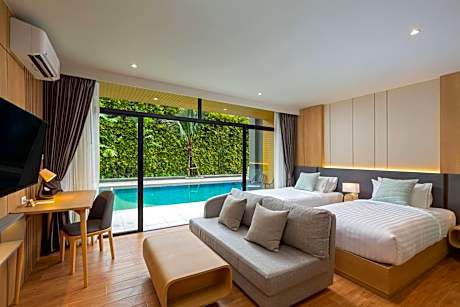 Deluxe Twin Room with Pool Access
