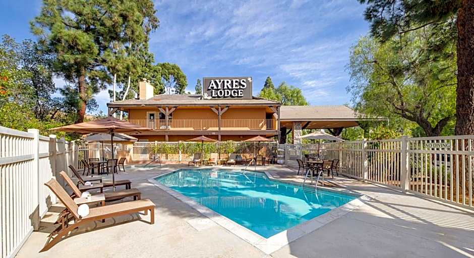 Ayres Lodge Alpine