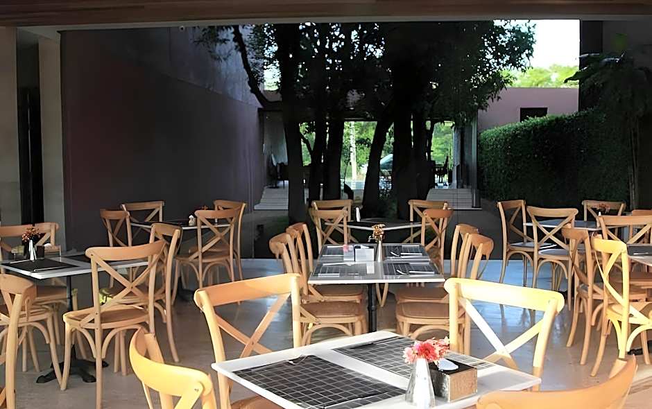 The Glory River Kwai Hotel