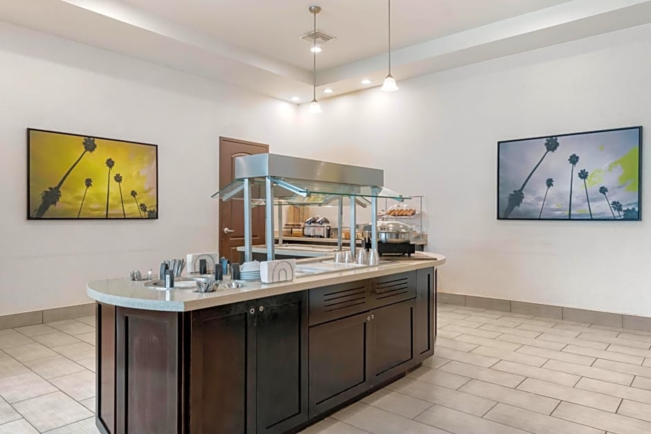Staybridge Suites St. Petersburg FL By IHG