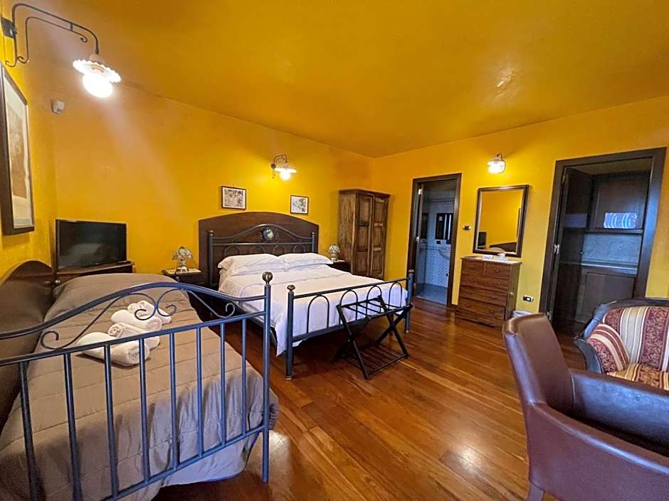 Photo 1 of 7 of Suite