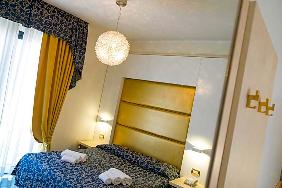 Hotel Ambassador