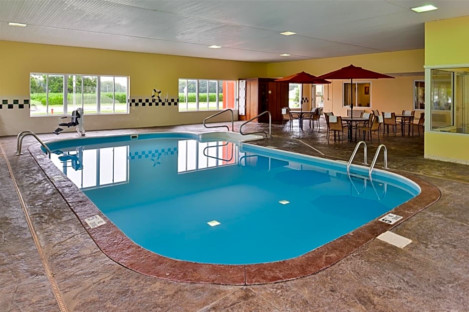 Red Roof Inn Sandusky - Milan