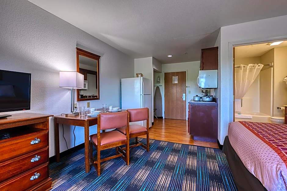 All Towne Suites