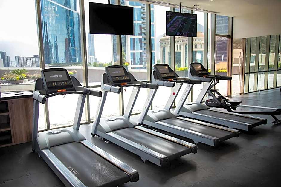 Camino Real Fashion Drive Monterrey