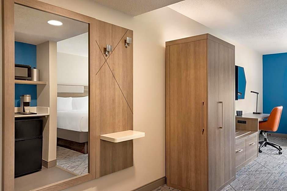 Holiday Inn Express Birmingham Irondale East By IHG