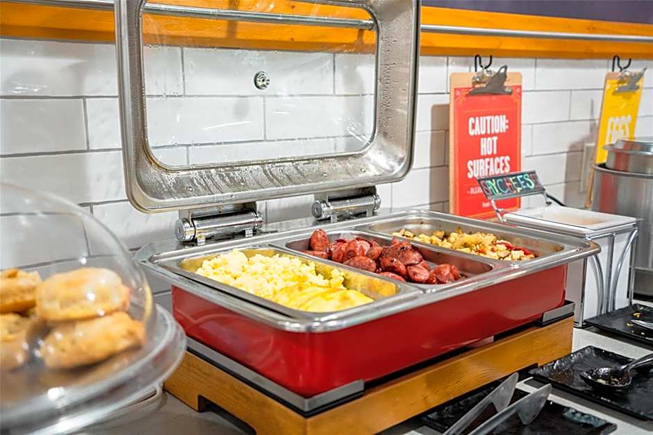 Hampton Inn By Hilton Gonzales