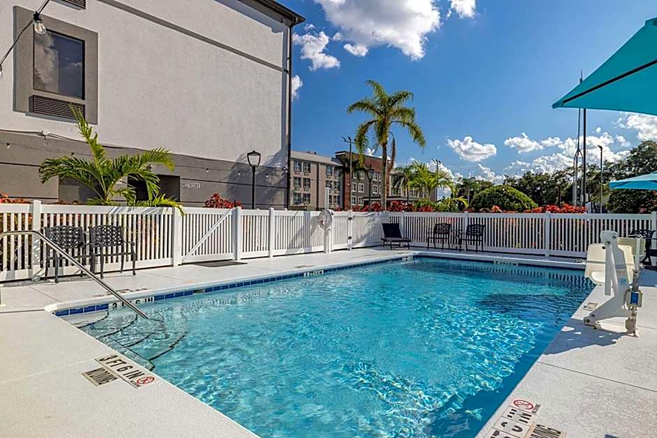 Clarion Pointe Lakeland I-4