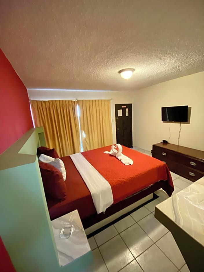 Hotel Los Altos