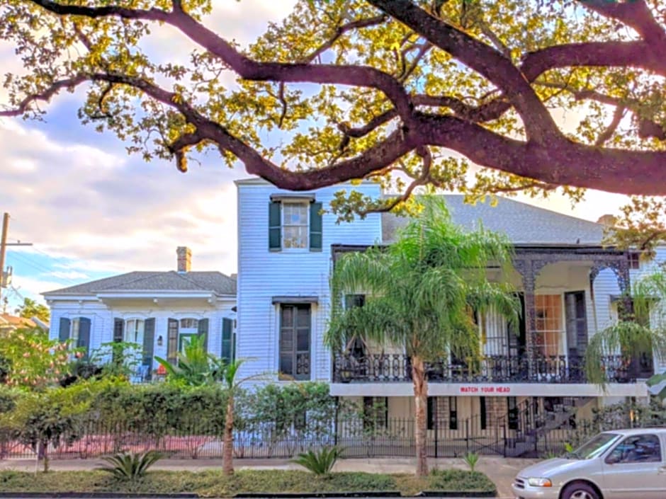 The Esplanade Guesthouse Mansion