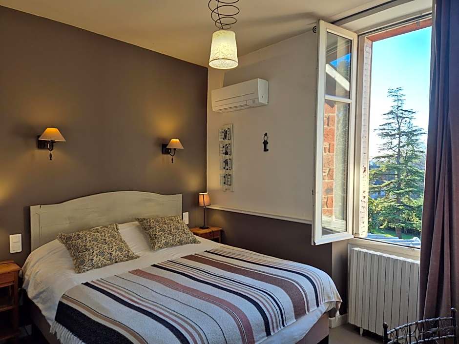 LogisHotels Le Relais du Quercy