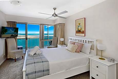 Two-Bedroom Apartment - Oceanfront