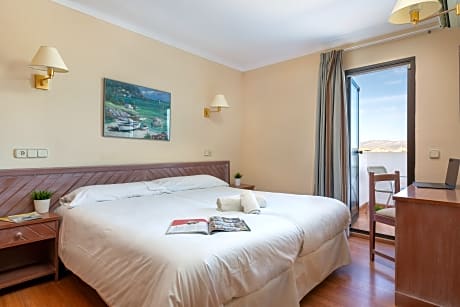 DOS DORMITORIOS 4 PAX