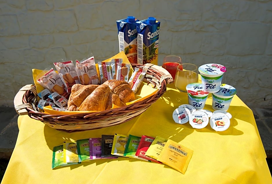 Trullo Giardino Fiorito