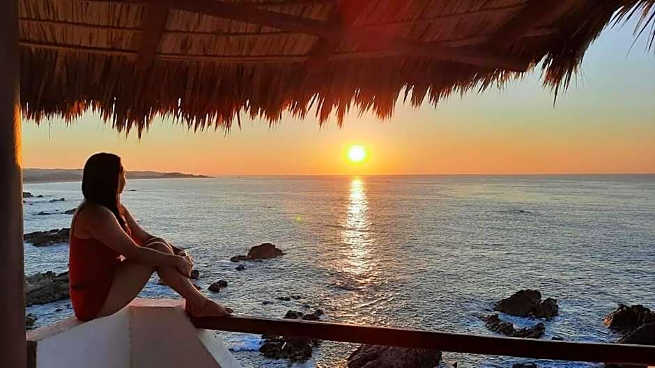 Hotel Luz de Mar ' right on the beach