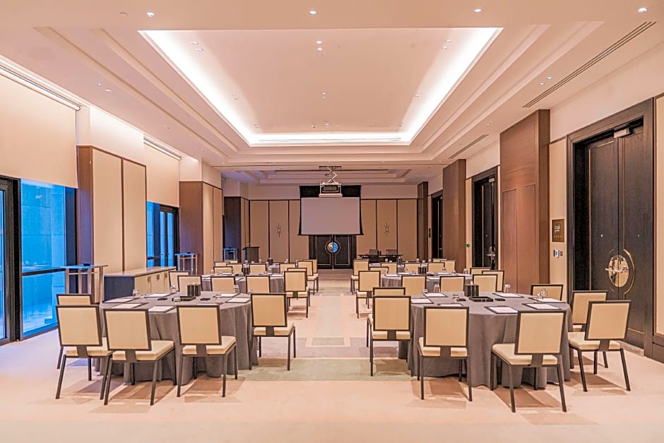 Waldorf Astoria Doha West Bay