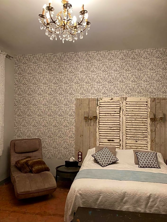 Chez Les Brocs B&B