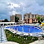 Grand Hotel Nirvana - All Inclusive & Free Beach Access