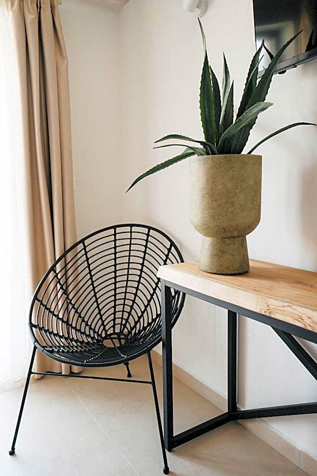 Funtuki Seaside Apartments