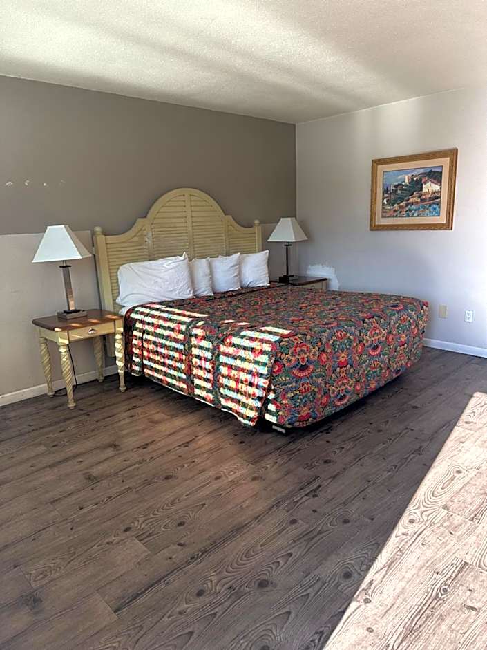 Budget Inn