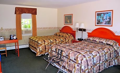 Standard Queen Room with Two Queen Beds