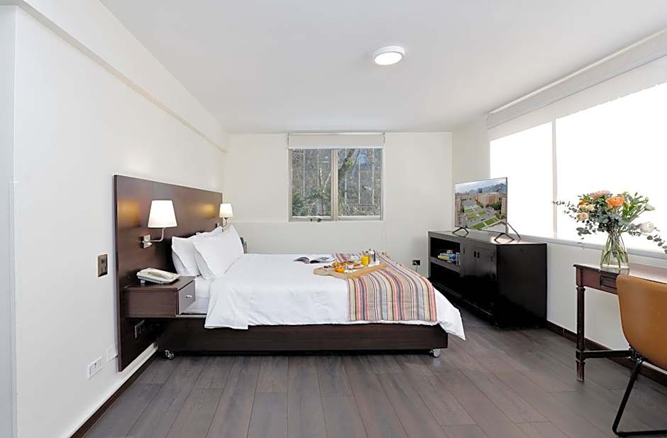 MR Express (ex Hotel Neruda Express)