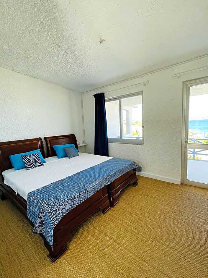 Lassion Golden Bay Sea view