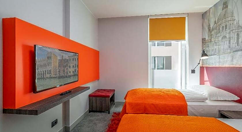 CAMPANILE DUISBURG CITY