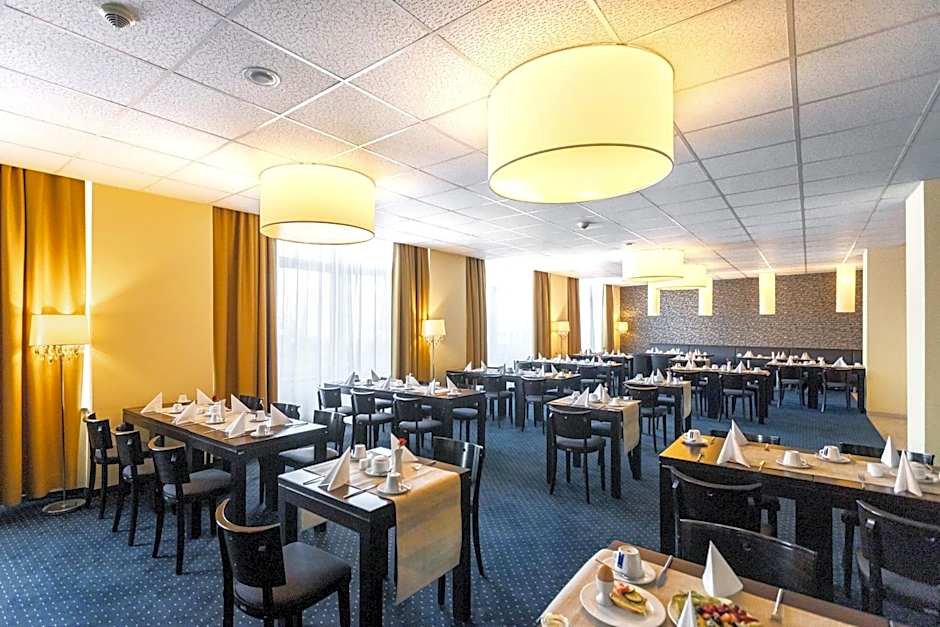 Royal International Leipzig