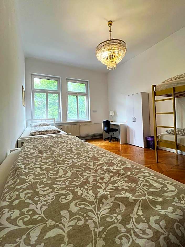 Rooms Miklošičeva