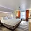 Holiday Inn Express Hotel & Suites Milwaukee Airport By IHG
