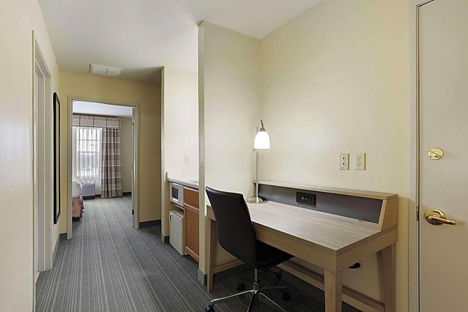 Country Inn & Suites by Radisson, Green Bay, WI