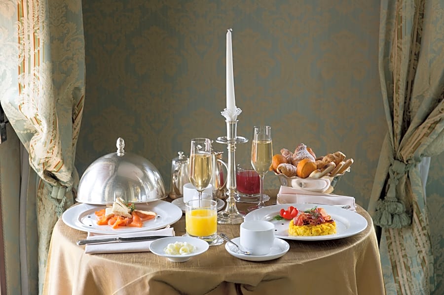 Hotel Carlton On The Grand Canal