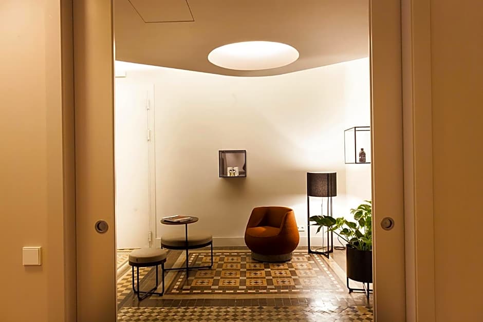 DestinationBCN - Universitat Rooms