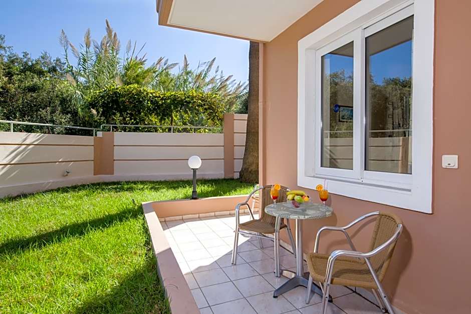 Dias Hotel Apartments